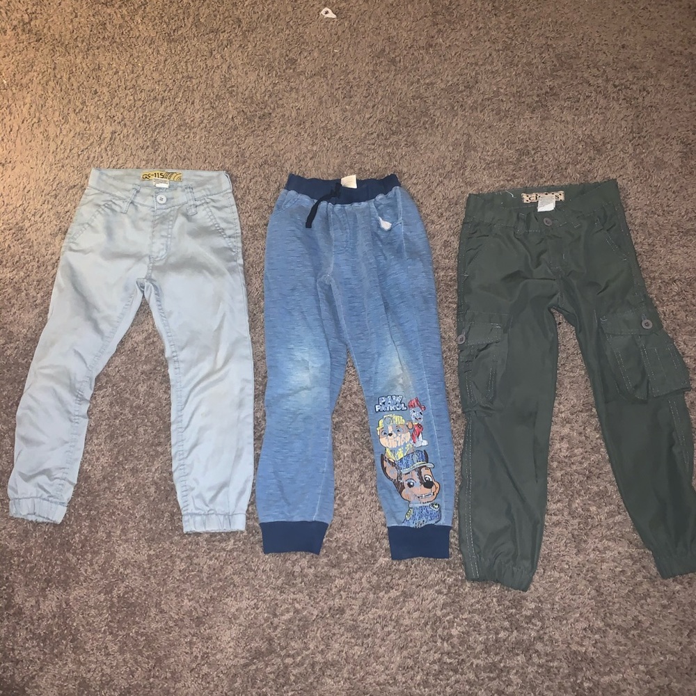 Two pairs khakis like new 5T